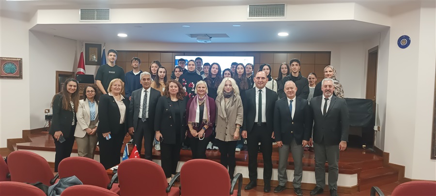 ANKARA ÜNİVERSİTESİ 100. YIL TOPLANTI SALONUNDA “KAMPÜS KOOPERATİFÇİLİĞİ” HAKKINDA BİLGİLENDİRME TOPLANTISI YAPILDI.